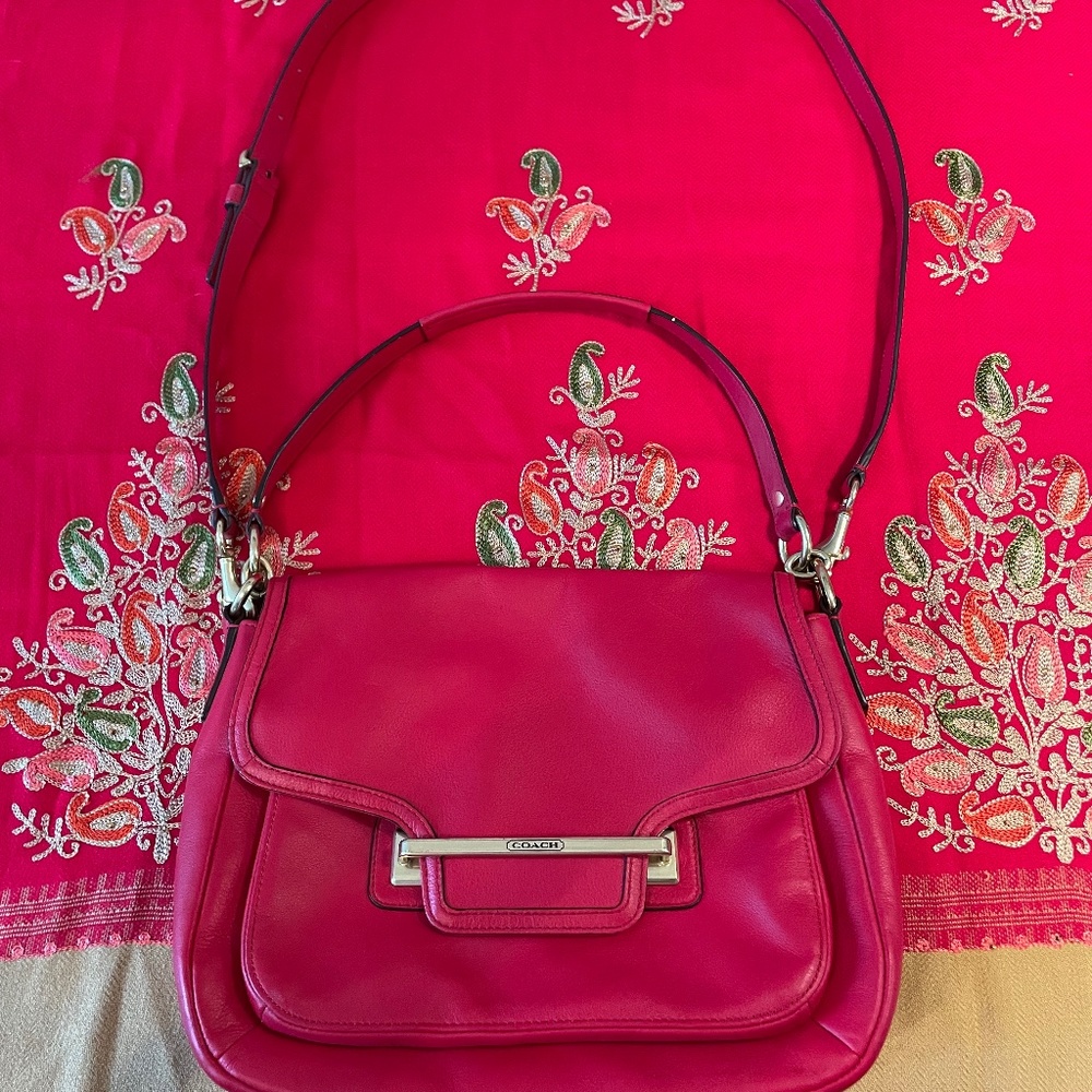 Red Leather Coach Flap Bag with Exquisite Gold Detail